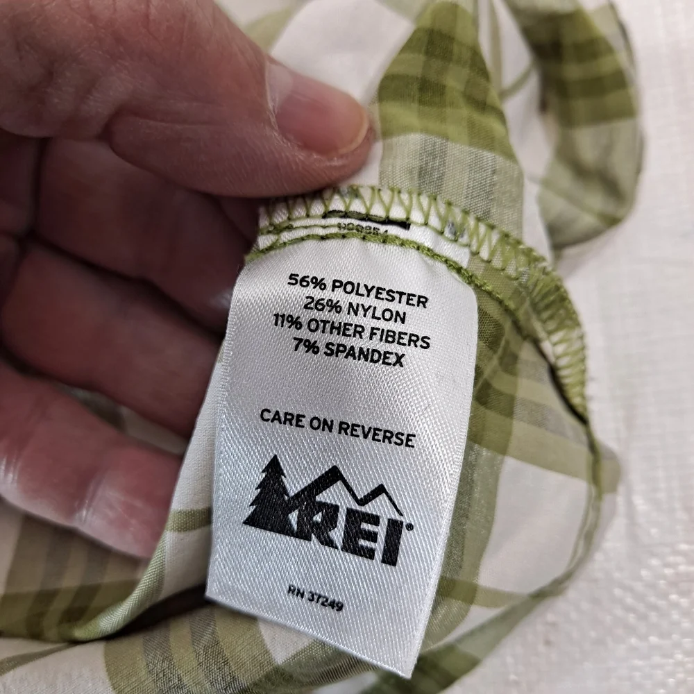 REI Green Plaid Snap Button Closure Long Sleeve Travel Shirt - Picture 9 of 9